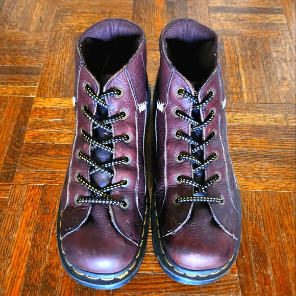 Made in Asia Doc Marten boot - Picture 10 of 10